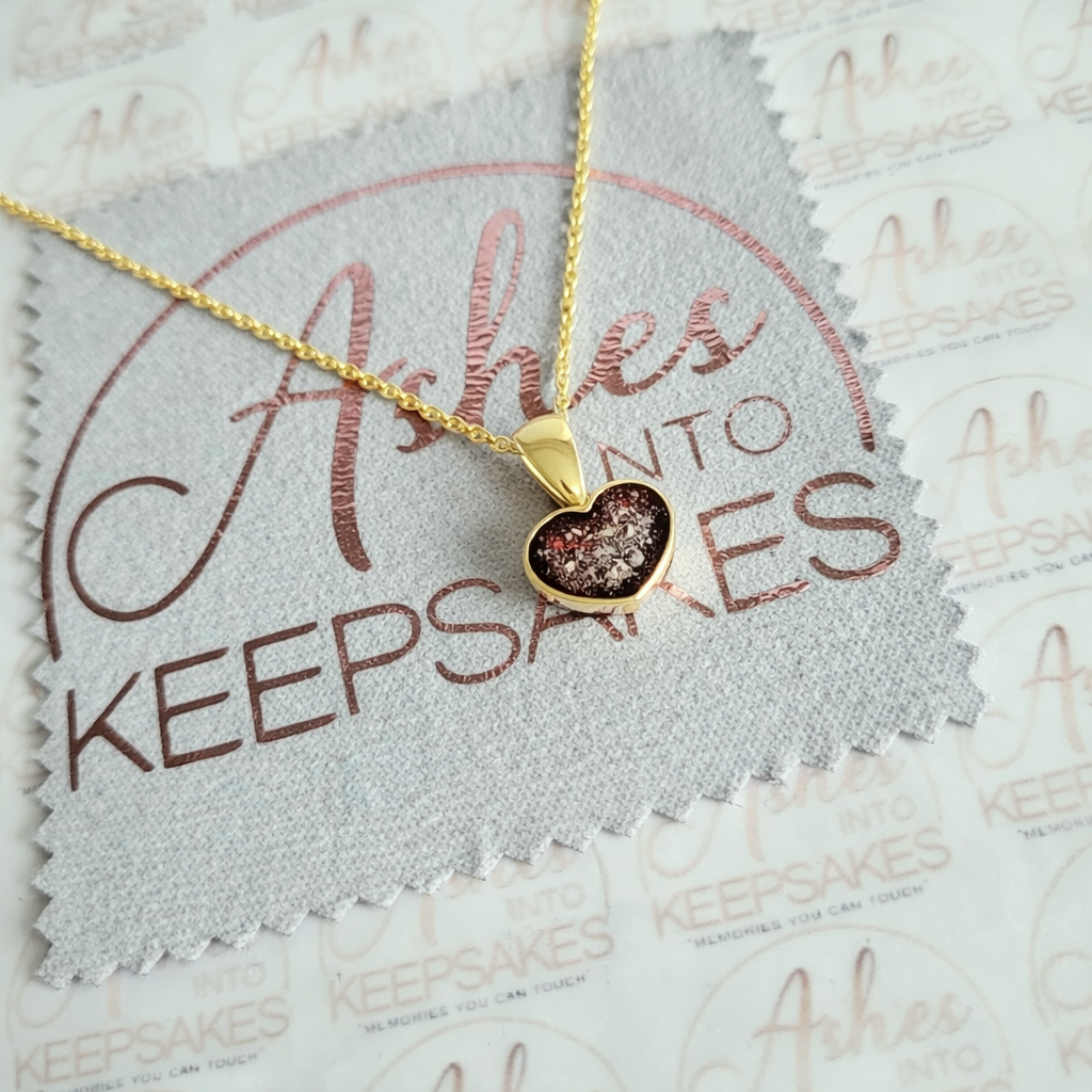 Gold Dainty Heart Pendant